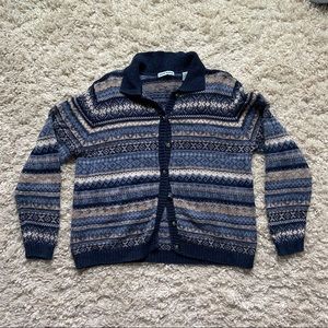 Vintage blue knit sweater